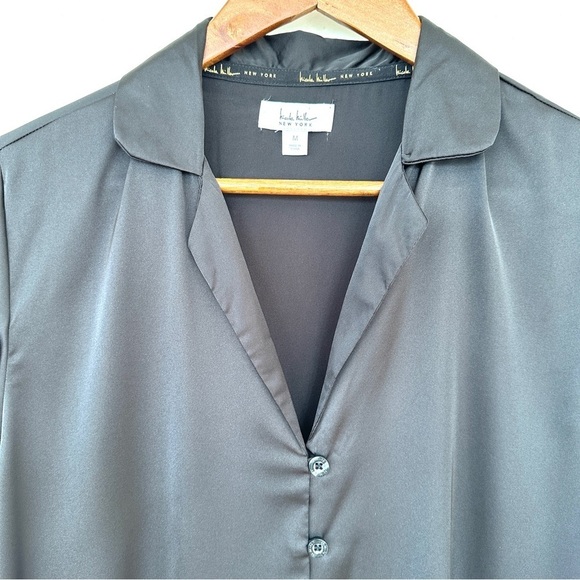 Nicole Miller New York button down shirt, long sleeves, satin fabric - Picture 7 of 14
